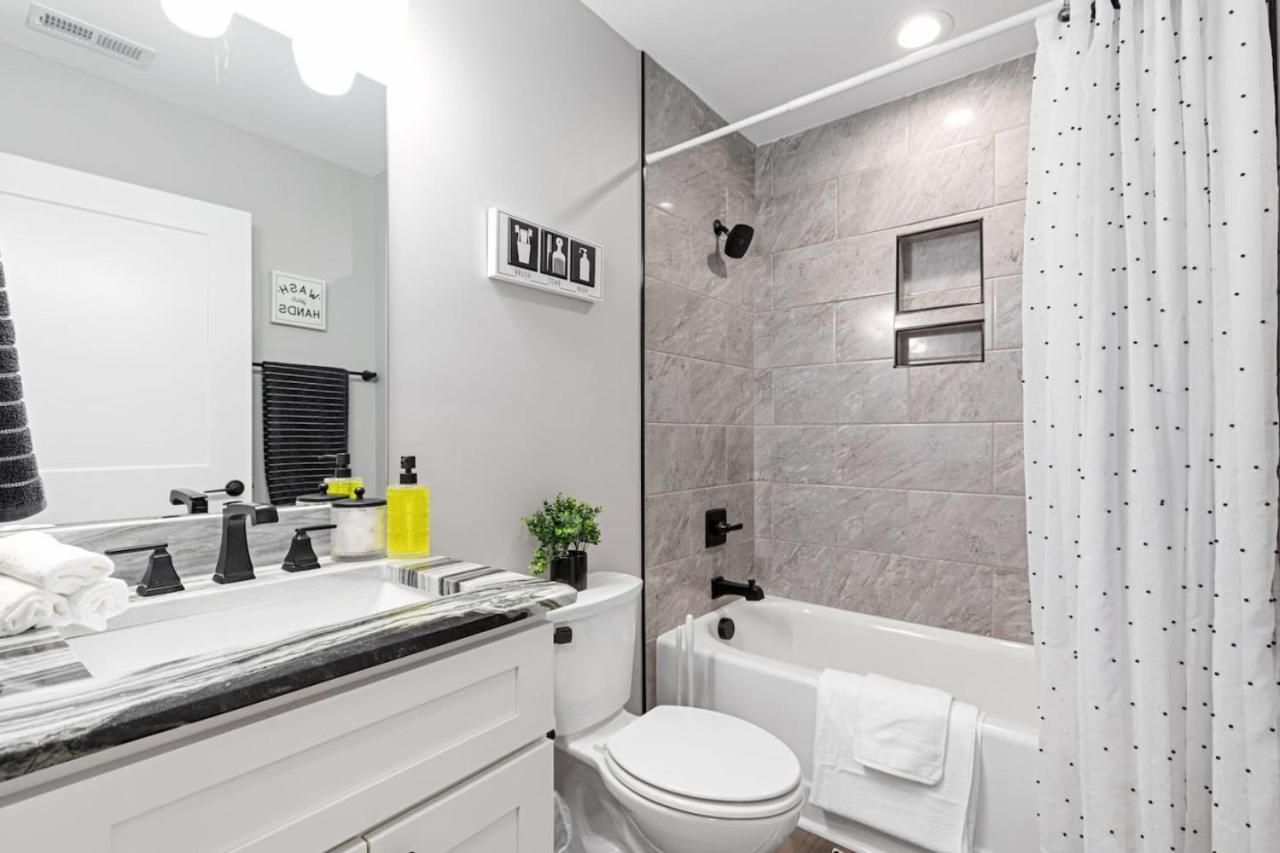 New Luxe Apt 3Br Downtown Fay Unit D Fayetteville Extérieur photo